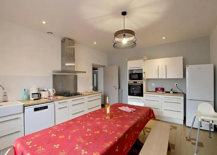 La Grande Maison De Suzanne Et Son Jardin Semesterbostad *